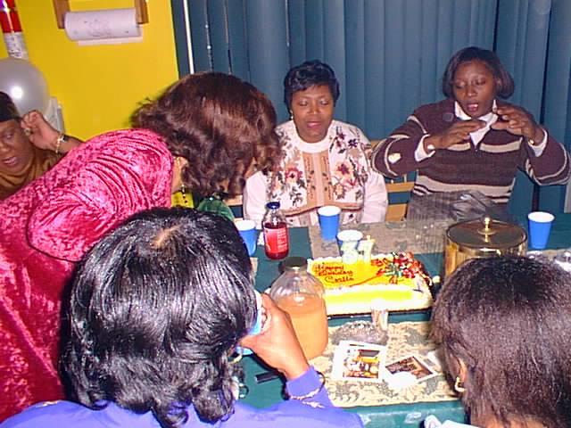 fri6.jpg (74045 bytes)